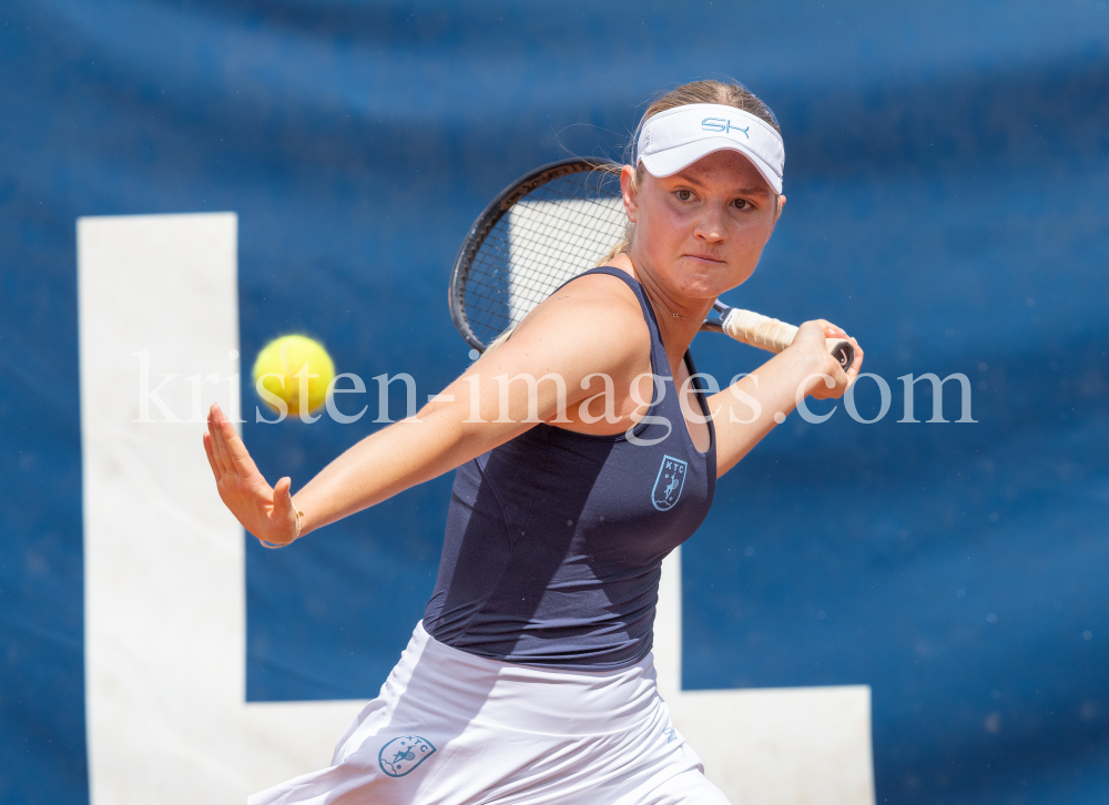 1. Bundesliga / TC Kitzbühel - Grazer Park Club by kristen-images.com