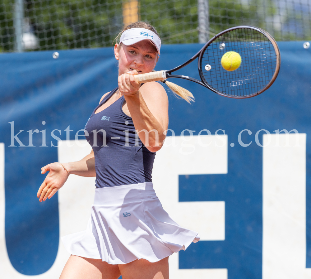 1. Bundesliga / TC Kitzbühel - Grazer Park Club by kristen-images.com