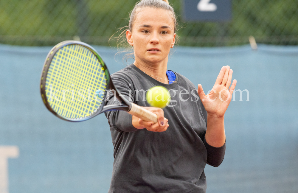 Tiroler Liga / TI Turnerschaft Innsbruck - TC Telfs by kristen-images.com